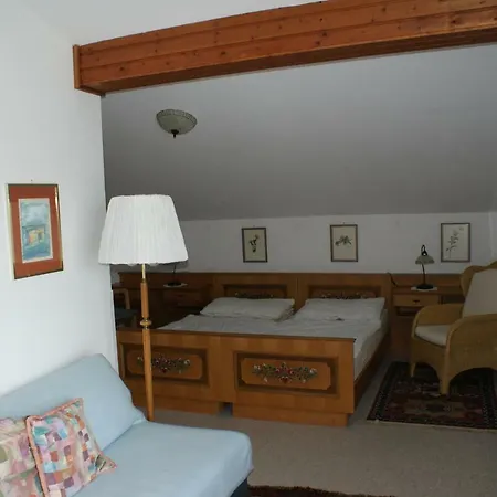Haus Panorama בית הארחה קיוטשכן אם סי