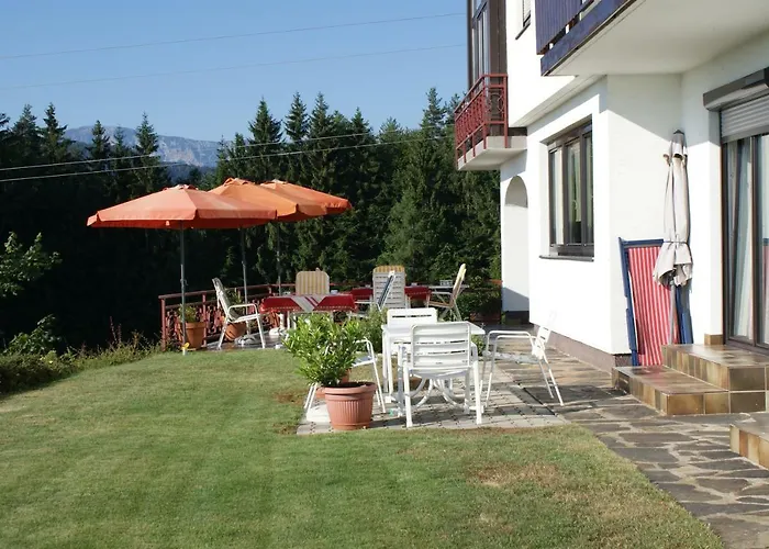 Guest house Haus Panorama Keutschach am See
